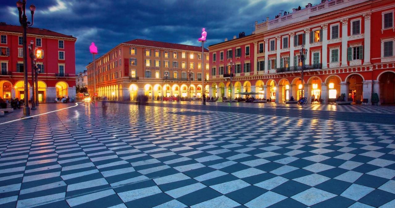 Bh - Victoria - Parking, Balcony, 2 People Nizza