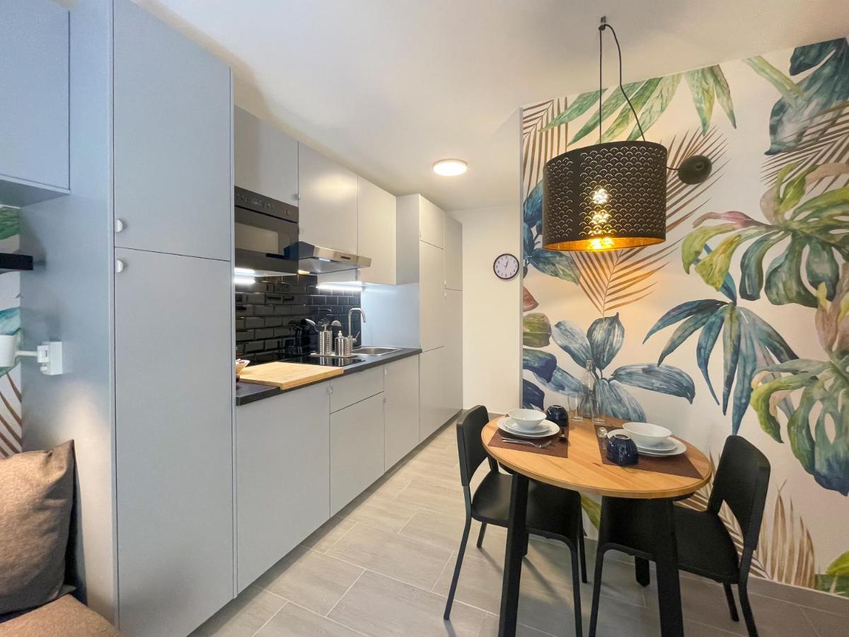 Bh - Victoria - Parking, Balcony, 2 People Appartement